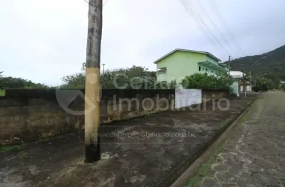 Terreno à venda no Guaraú, Peruíbe 