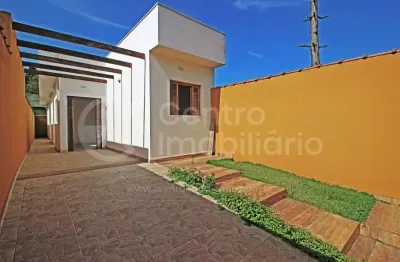 Casa à venda com 2 quartos em peruíbe, no bairro balneario sao joao batista