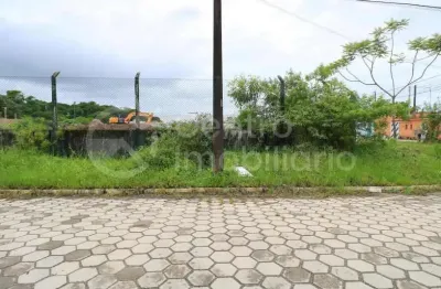 Terreno à venda em peruíbe, no bairro balneario sao joao batista