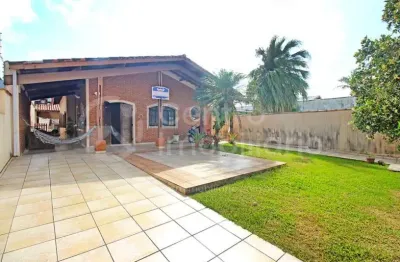 Casa à venda com 3 quartos em peruíbe, no bairro cidade nova peruíbe