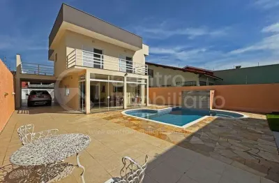Casa à venda com piscina e 4 quartos em peruíbe, no bairro estancia balnearia convento velho