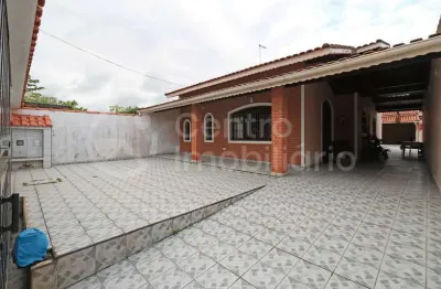 Casa à venda com 3 quartos em peruíbe, no bairro jardim peruibe