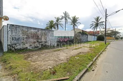 Terreno à venda no Centro, Peruíbe 