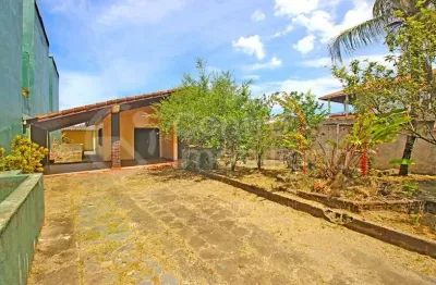 Casa à venda com 2 quartos em peruíbe, no bairro balneario arpoador