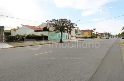 Terreno à venda no Balneário Stella Maris, Peruíbe 