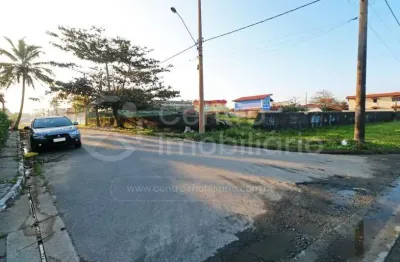 Terreno à venda no Jardim Star, Peruíbe 