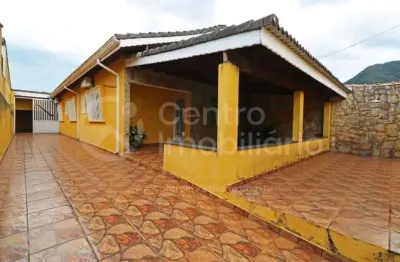 Casa com 3 quartos à venda no Centro, Peruíbe 