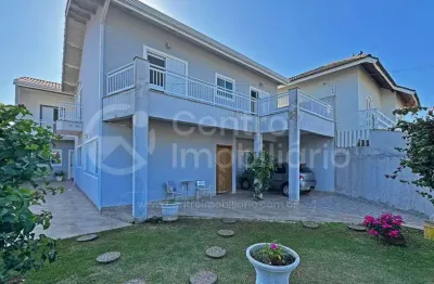 Casa à venda com 3 quartos em peruíbe, no bairro cidade nova peruíbe