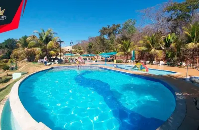 Apartamento de 02 quartos para venda no aldeia do lago em caldas novas-go