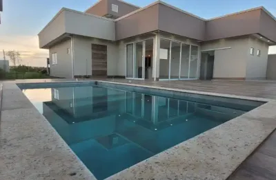 Casa de 03 quartos para venda no condominio marinas di caldas em caldas novas-go