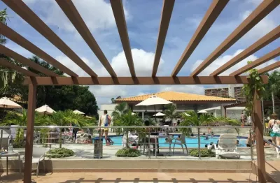 Casa com 03 quartos no diroma internacional em caldas novas-go