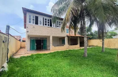 Casa com 3 quartos à venda na Rua Treze, 5000, Jaconé (Sampaio Correia), Saquarema