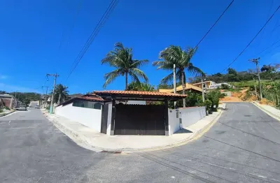 Casa com 5 quartos à venda na Rua Capitão Nunes, 86401, Barreira (Bacaxá), Saquarema