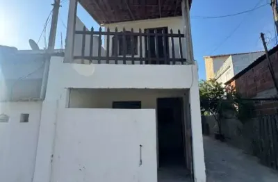 Casa a venda no bairro do porto da roça, conforto e lazer em saquarema!