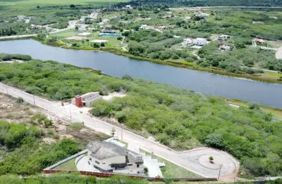 Terreno no lagoa do mato com 821m² com frente para lagoa.