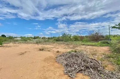 Terreno com 1080 m² em macaíba - loteamento mangabeira. por trás da águia piscinas.