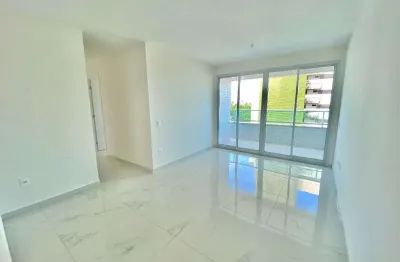 Apartamento no edifício francisco cabral com 88m², perto da uni-rn e hermes da fonseca.