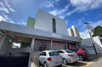 Prédio comercial em lagoa nova com 1742 m², com 14 vagas de garagens.