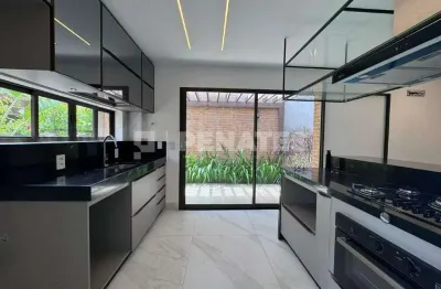 Casa em condomínio, 3 suítes sendo 1 master com banheira, 02 vagas, ponta negra, nata-rn