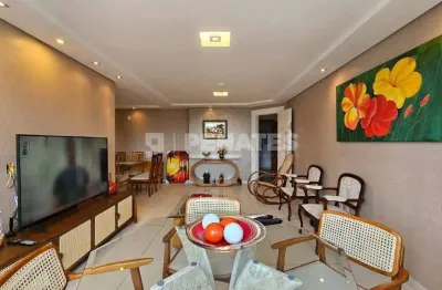 Apartamento 161m² no tirol – 3 suítes, andar alto, reformado e pronto para morar