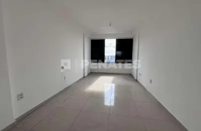 Sala comercial para alugar na Avenida Governador Tarcísio de Vasconcelos Maia, Candelária, Natal
