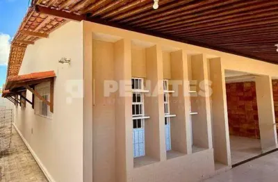 Casa 138m², 3 quartos em condomínio fechado — lazer e portaria 24h