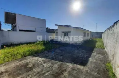 Casa com 2 quartos sendo 1 suíte no bairro pitimbu, natal/rn.