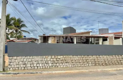 Casa de esquina na praia de tabatinga em frente ao camurutaba.