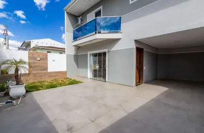 Casa com 3 quartos à venda na rua doutor manoel francisco ferreira correia, portão, curitiba por r$ 999.000