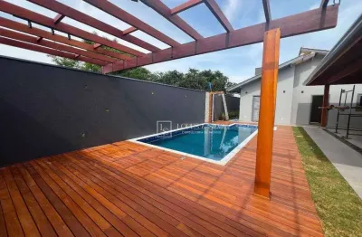 Casa à Venda com 3 Dormitórios, sendo 1 Suíte localizada no Loteamento Serras de Atibaia, Atibaia, SP