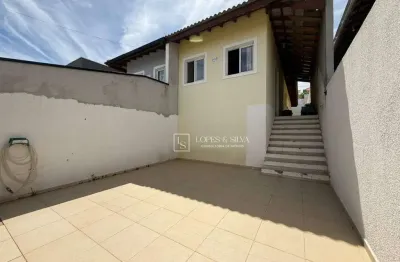 Casa com 2 dormitórios à venda, 59 m² por R$ 310.000,00 - Vila Santa Helena - Atibaia/SP