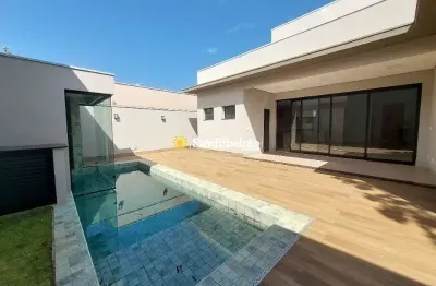 Casa a venda no condomínio terras de siena. bairro vila do golf.