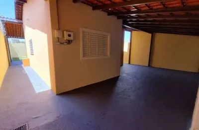 Casa com 3 quartos à venda em São Jorge, Uberlândia 