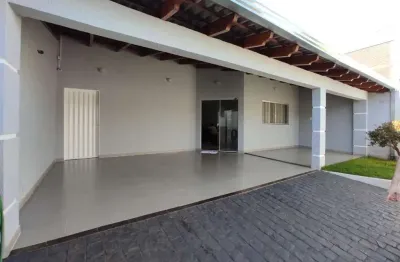 Casa com 3 quartos à venda no Jardim Botânico, Uberlândia 