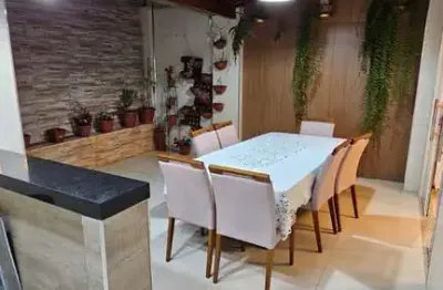 Casa em condomínio fechado com 3 quartos à venda no Aclimação, Uberlândia 