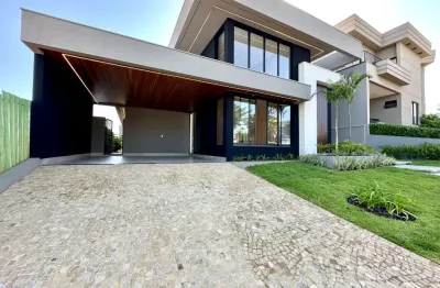Casa térrea com até 4 suítes à venda na vila do golf