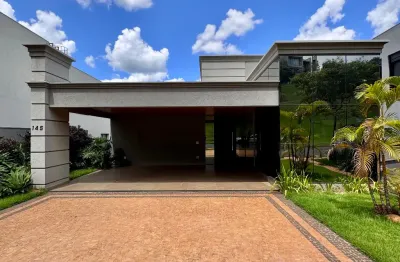 Alphaville | 4 suítes | escritório | sala de cinema | ampla área gourmet | piscina aquecida com hidro | em frente a praça da jabuticabeira