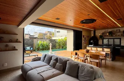 Casa em condomínio fechado com 3 quartos à venda na Al. Luiz Carlos Gonçalves Farinha, 200, Alto do Castelo, Cravinhos