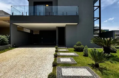 Portal da mata | sobrado | 4 suítes | área gourmet separada da cozinha | piscina aquecida com hidro