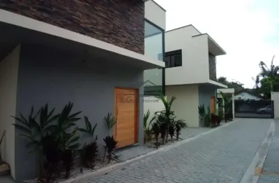 Casa em condomínio fechado com 3 quartos à venda no Boiçucanga, São Sebastião 