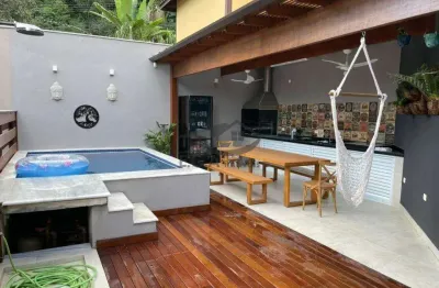 Casa em condomínio fechado com 4 quartos à venda no Camburi, São Sebastião 