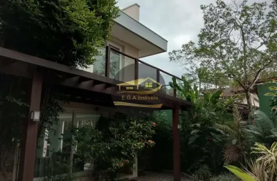 Casa em condomínio fechado com 4 quartos para alugar na Barra do Una, São Sebastião 