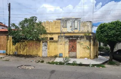 Casa com 2 quartos à venda na senador alencar, 1301, centro, fortaleza por r$ 200.000