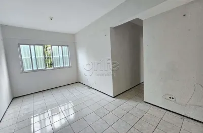 Apartamento com 3 quartos para alugar na avenida augusto dos anjos, 220, jóquei clube, fortaleza por r$ 1.055