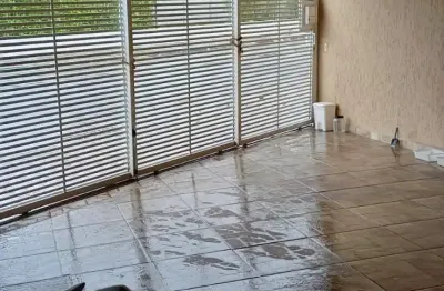 Casa com 3 quartos à venda na Rua Leonide Maria de Lima, 230, Vila Mirim, Praia Grande