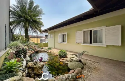 Casa com 4 dormitórios sendo 1 suíte à venda por R$ 970.000 - Belchior Alto - Gaspar/SC