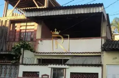 Casa com 1 quarto e terraço próximo a vila militar /rj