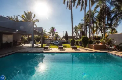 Casa de luxo em condomínio: 5 quartos, 5 suítes, 3 salas, 7 banheiros, 2 vagas, 330,26m² em terras de itaici, indaiatuba-sp.