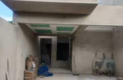 Imperdível oportunidade! casa à venda no centro de indaiatuba-sp, 3 quartos, 1 suíte, 2 salas, 2 banheiros, 2 vagas, 122m².