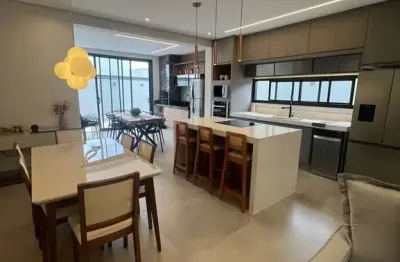 Sobrado no condomínio jardins do império: 3 suítes, área gourmet, 147,08m² e planejados. aproveite!